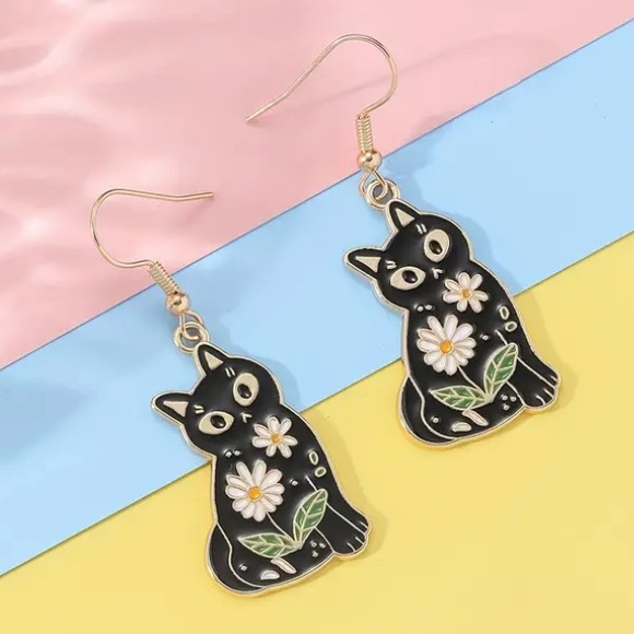 Cottage Core Enamel Black Cat with Flower Earrings - Picture 2 of 3